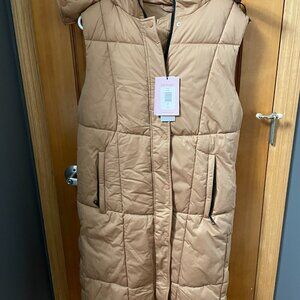 NWT - Avec Les Filles longline hooded puffer vest - THERMALPUFF
